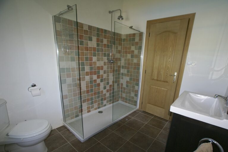 Shower Room 2